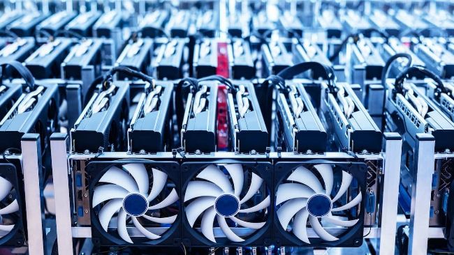 Les mineurs de Bitcoin classés par les États-Unis augmentent leur part du réseau Hashrate: Bernstein