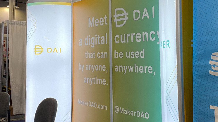 MakerDAO голосует за вывод $500 млн в стейблкоине Paxos Dollar из резервных активов