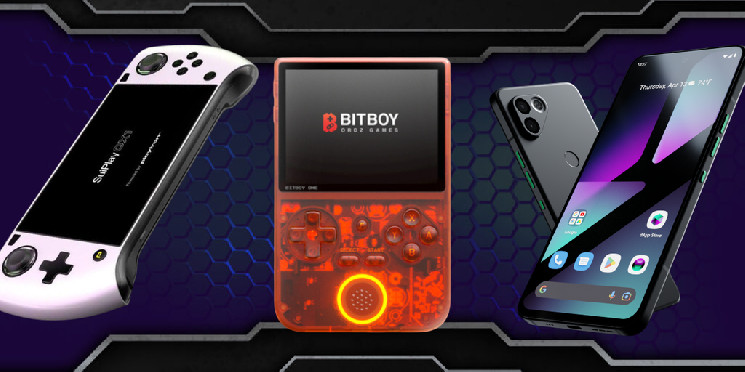 Bitcoin, Sui and Solana Gaming Handhelds: Here’s How They Stack Up