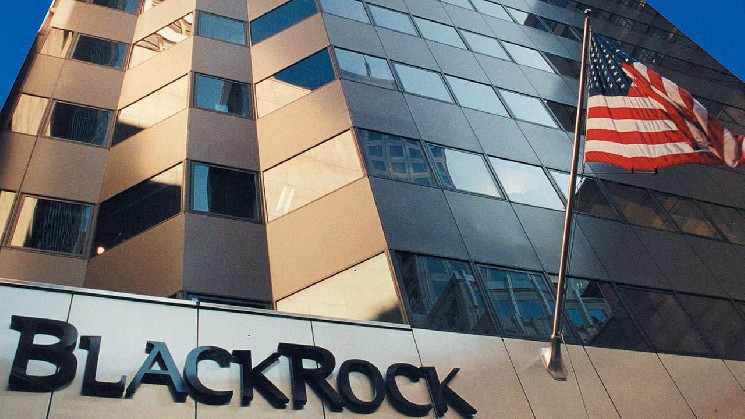 Биткоин-ETF от BlackRock стал самым успешным среди конкурентов