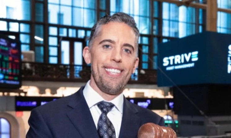 Глава Strive уговаривает Intuit купить биткоины после того как убедил сделать это GameStop
