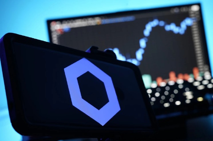 Chainlink’s ETF, Coinbase Deal, and Dev Surge – What’s Coming?