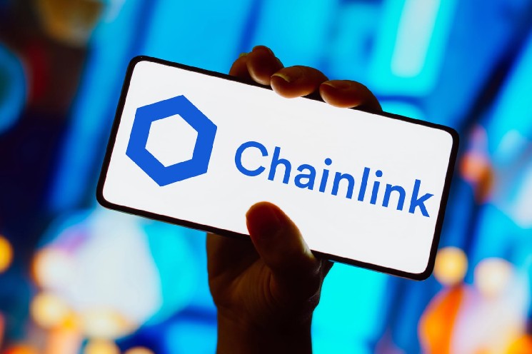 Behind 22% LINK Rally: What Chris Barrett Meant by 'You Can't Spell Chainlink Without AI'