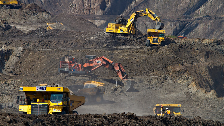 Ресурс Coal Miner Alliance занимается майнингом криптовалют, добывает 425 BTC