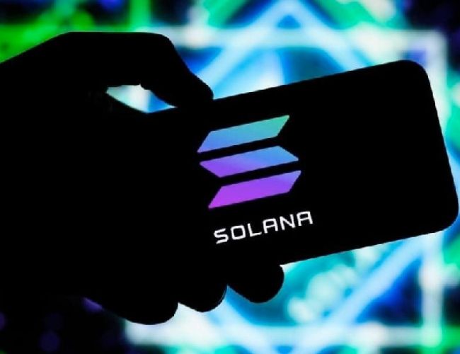 Solana (SOL) пробивает ключевое сопротивление, аналитик прогнозирует целевую цену в 250 долларов