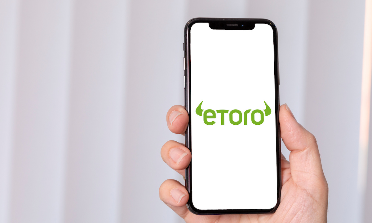 eToro