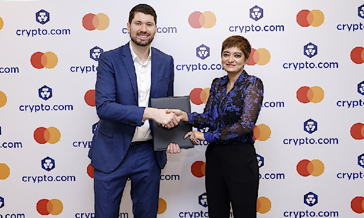 Crypto.com запускает карту Mastercard в Бахрейне