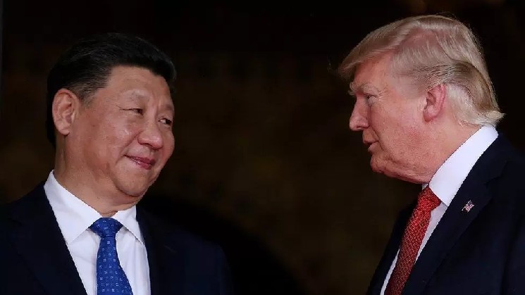 Дональд Трамп разговаривает с президентом Китая Си Цзиньпином - заканчивается торговая война? Вот подробности звонка