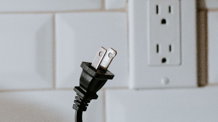 La il·lusió “descentralitzada” de Crypto es va trencar de nou per una altra fusió d’AWS La il·lusió “descentralitzada” de Crypto es va trencar de nou per una altra fusió d’AWS