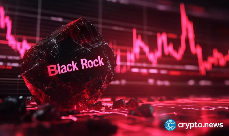 BlackRock содержит не менее 5,4 млрд долларов в холдингах, связанных с биткойнами, новая заявка показывает