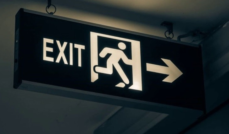 Экзит СКАМ. Exit металлическая. Новый exit. Выход экзит.