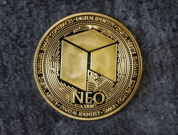 Прогноз цены NEO — ЭТО должно произойти, чтобы цена выросла на 500%
