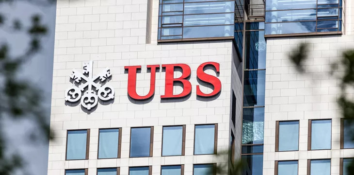 UBS присоединяется ко второму выпуску цифровых зеленых облигаций Гонконга
