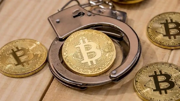 В Уфе будут судить бывшего полицейского за кражу 20 млн рублей в BTC