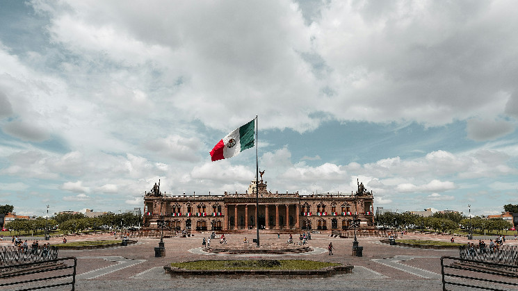 На крупнейших выборах в Мексике криптовалюта остается в стороне