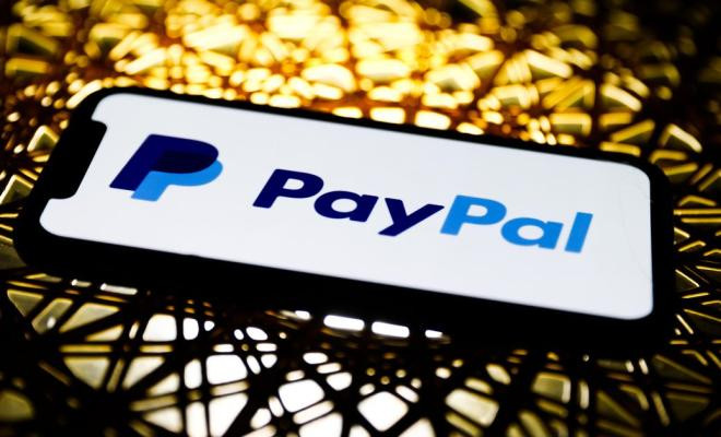 Кэти Вуд отказалась от PayPal в пользу приложения, которое поддерживает биткоин