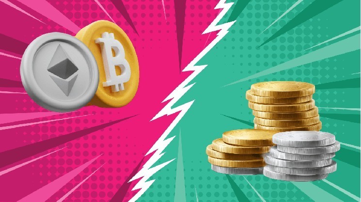 Why Are Gold and Silver Crashing While Bitcoin Is Rising? Markets Send a Strange Signal