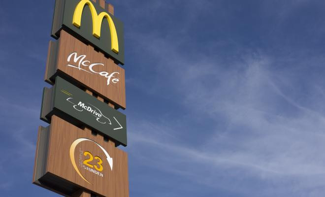 McDonald's начал принимать биткоин в Сальвадоре