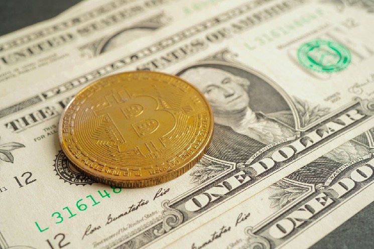 Michael Saylor Calls for Bitcoin Buys on Good Friday: Is the 46% Crash a Bottom?